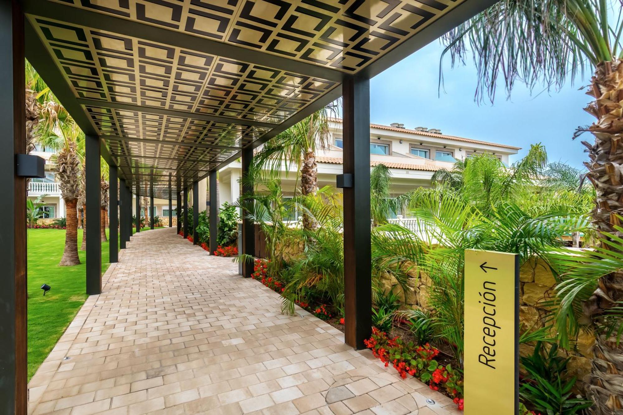 Hotel Barcelo La Nucia Palms Exterior foto